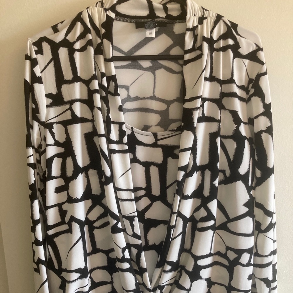 ALFANI Black & White long sleeve blouse S Med